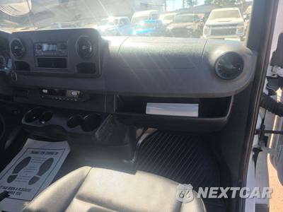 2020 Mercedes-Benz Sprinter 2500 Passenger Van High Roof 170.0" WB - zdjęcie 20 z 23 - miniatura
