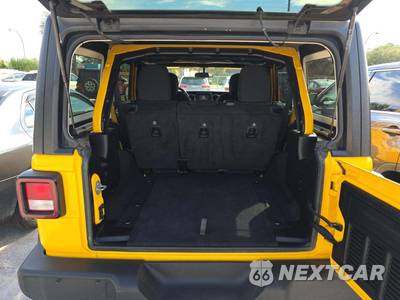 2020 Jeep Wrangler Unlimited Willys - zdjęcie 14 z 22 - miniatura