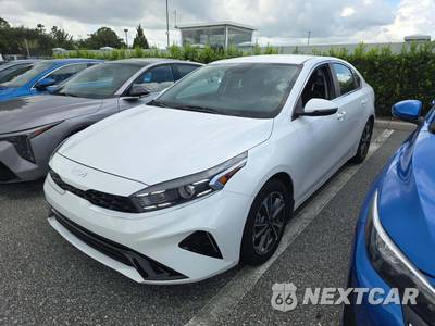 2023 Kia Forte GT-Line - zdjęcie 1 z 21 - miniatura