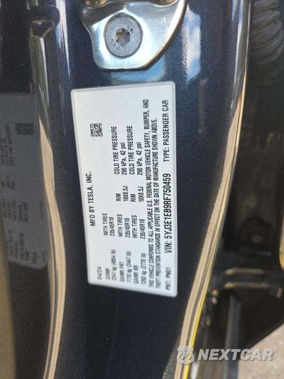 2024 Tesla Model 3 Long Range - zdjęcie 5 z 19 - miniatura