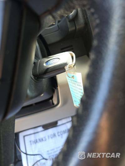 2015 Ford F-150 XLT Crew Cab Short Bed - zdjęcie 8 z 22 - miniatura