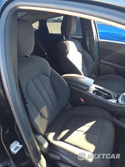 2015 Chrysler 200 Limited - zdjęcie 18 z 20 - miniatura