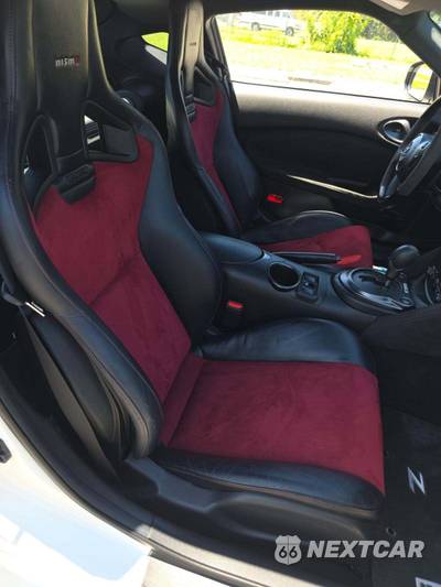 2019 Nissan 370Z Coupe NISMO - zdjęcie 17 z 19 - miniatura