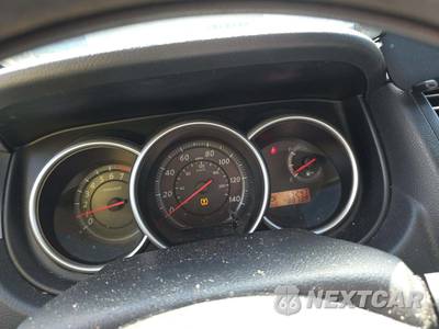 2012 Nissan Versa 1.8 S Hatchback - zdjęcie 9 z 20 - miniatura