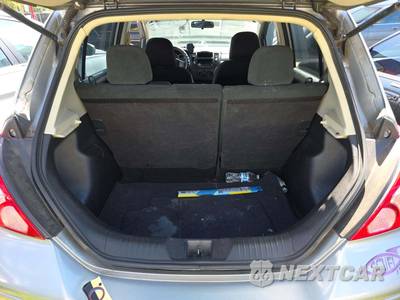 2012 Nissan Versa 1.8 S Hatchback - zdjęcie 14 z 20 - miniatura