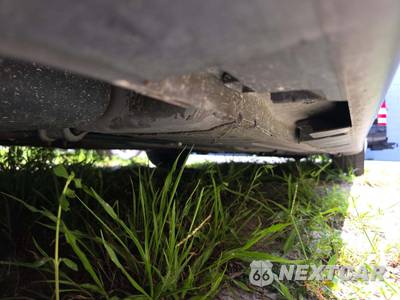 2012 Nissan Versa 1.8 S Hatchback - zdjęcie 17 z 20 - miniatura