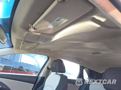 2018 Hyundai Elantra GT Hatchback - zdjęcie 11 z 26 - miniatura
