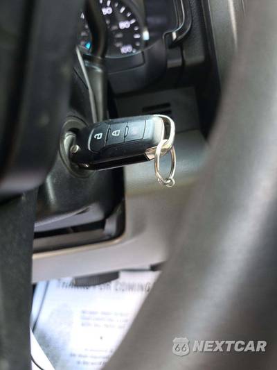 2019 Ford Super Duty F-350 Cab Chassis XL Crew Cab DRW - zdjęcie 8 z 21 - miniatura
