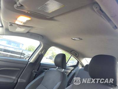 2025 Nissan Versa SV - zdjęcie 11 z 25 - miniatura