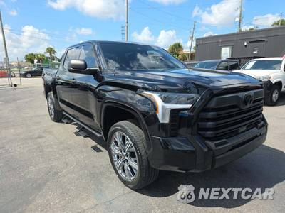 2023 Toyota Tundra SR Crew Cab Short Bed - zdjęcie 4 z 21 - miniatura