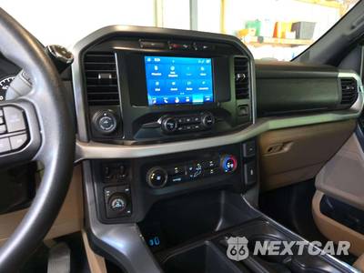 2022 Ford F-150 XLT Crew Cab Medium Bed - zdjęcie 10 z 22 - miniatura