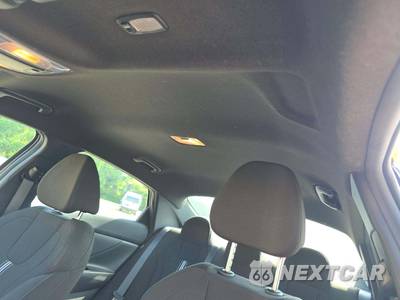 2026 Hyundai Elantra SEL Sport - zdjęcie 8 z 20 - miniatura