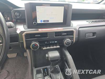 2025 Toyota Tacoma SR5 Crew Cab Medium Bed - zdjęcie 7 z 18 - miniatura