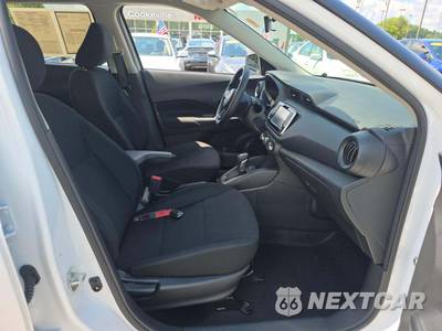2025 Nissan Kicks Play - zdjęcie 15 z 19 - miniatura
