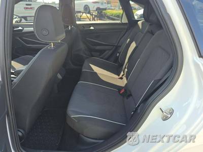 2025 Volkswagen Jetta Sport - zdjęcie 10 z 19 - miniatura