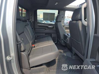 2026 Chevrolet Silverado 1500 LTZ Crew Cab Short Bed 1LZ - zdjęcie 13 z 17 - miniatura