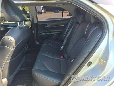 2020 Toyota Camry XSE - zdjęcie 10 z 21 - miniatura