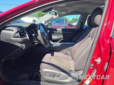 2022 Toyota Camry LE - zdjęcie 6 z 24 - miniatura