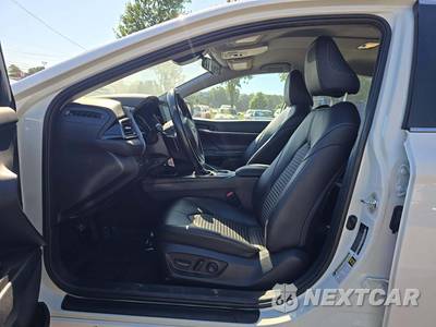 2023 Toyota Camry SE - zdjęcie 6 z 26 - miniatura
