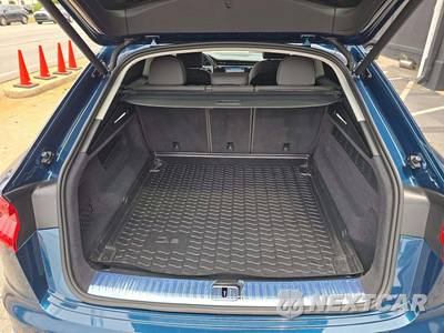 2020 Audi Q8 Prestige - zdjęcie 14 z 23 - miniatura