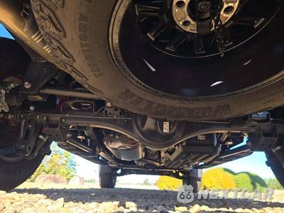 2025 Toyota Tacoma i-FORCE MAX TRD Pro Crew Cab Medium Bed - zdjęcie 15 z 23 - miniatura