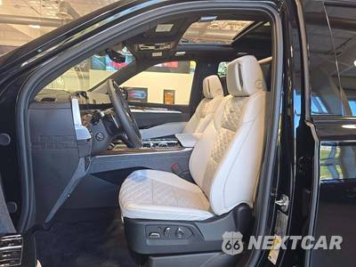 2026 Cadillac Escalade Platinum Sport 1SH - zdjęcie 6 z 23 - miniatura