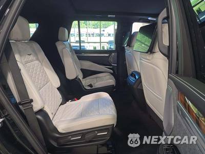 2026 Cadillac Escalade Platinum Sport 1SH - zdjęcie 17 z 23 - miniatura