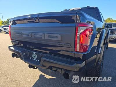 2026 Ford F-150 Raptor Crew Cab Short Bed - zdjęcie 3 z 22 - miniatura
