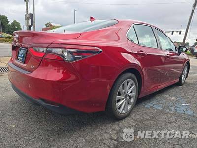 2023 Toyota Camry LE - zdjęcie 3 z 28 - miniatura