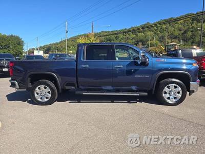 2020 Chevrolet Silverado 2500HD LTZ Crew Cab Medium Bed 1LZ - zdjęcie 4 z 25 - miniatura