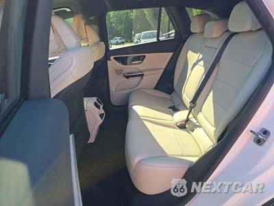 2024 Mercedes-Benz GLC 300 - zdjęcie 13 z 21 - miniatura