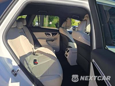 2024 Mercedes-Benz GLC 300 - zdjęcie 16 z 21 - miniatura