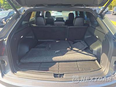 2024 Volkswagen Atlas Cross Sport 2.0T SE w/Technology - zdjęcie 11 z 19 - miniatura