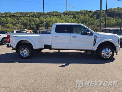 2024 Ford Super Duty F-450 Limited Crew Cab Long Bed DRW - zdjęcie 4 z 22 - miniatura