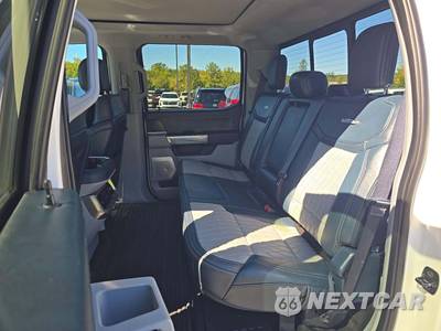 2024 Ford Super Duty F-450 Limited Crew Cab Long Bed DRW - zdjęcie 13 z 22 - miniatura