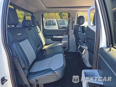 2024 Ford Super Duty F-450 Limited Crew Cab Long Bed DRW - zdjęcie 16 z 22 - miniatura
