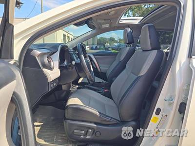 2016 Toyota RAV4 Limited - zdjęcie 6 z 28 - miniatura