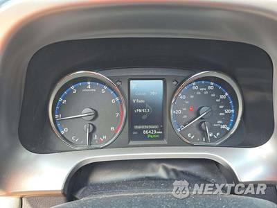 2016 Toyota RAV4 Limited - zdjęcie 9 z 28 - miniatura