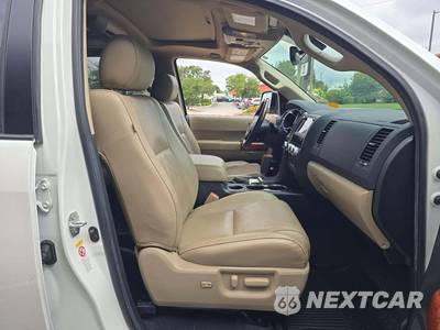 2021 Toyota Sequoia Platinum - zdjęcie 19 z 25 - miniatura