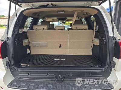 2021 Toyota Sequoia Platinum - zdjęcie 15 z 25 - miniatura