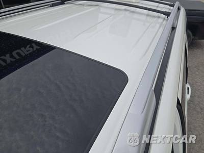2021 Toyota Sequoia Platinum - zdjęcie 12 z 25 - miniatura