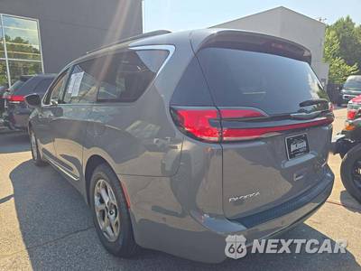 2022 Chrysler Pacifica Limited 121.6" WB - zdjęcie 2 z 26 - miniatura