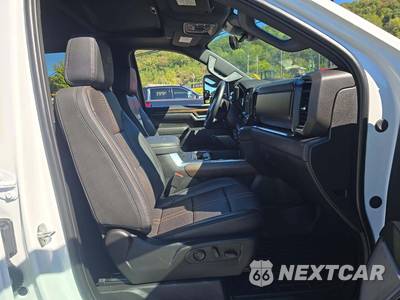 2024 Chevrolet Silverado 2500HD High Country Crew Cab Medium Bed 3LZ - zdjęcie 18 z 24 - miniatura