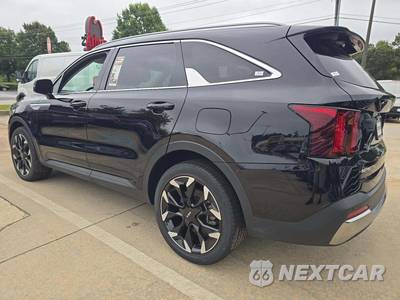 2025 Kia Sorento EX - zdjęcie 2 z 26 - miniatura