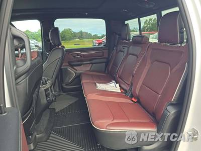 2025 Ram 1500 Limited Crew Cab Short Bed - zdjęcie 13 z 22 - miniatura