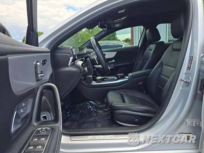 2021 Mercedes-Benz AMG A 35 4MATIC - zdjęcie 6 z 23 - miniatura
