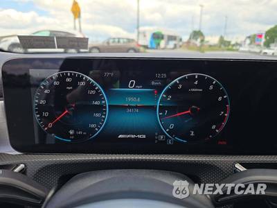 2021 Mercedes-Benz AMG A 35 4MATIC - zdjęcie 9 z 23 - miniatura