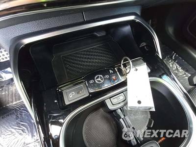 2021 Mercedes-Benz AMG A 35 4MATIC - zdjęcie 8 z 23 - miniatura