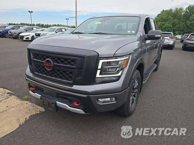 2024 Nissan TITAN PRO-4X Crew Cab Short Bed