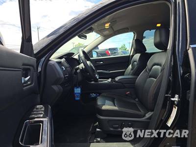 2023 Nissan Pathfinder SL - zdjęcie 6 z 26 - miniatura